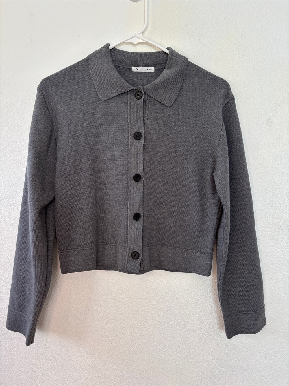GU Gray Button-Up Collared Cardigan -774sku